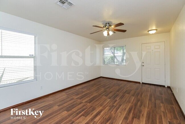 13914 N 132nd Ln in Surprise, AZ - Building Photo - Building Photo