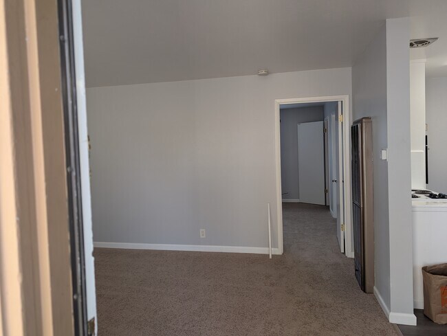 43 Lester Ave in San Jose, CA - Building Photo - Building Photo