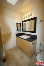1033 6th St in Santa Monica, CA - Building Photo - Building Photo
