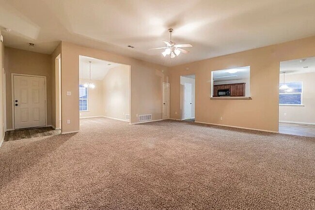 5801 Hercules Ave in Killeen, TX - Building Photo - Building Photo