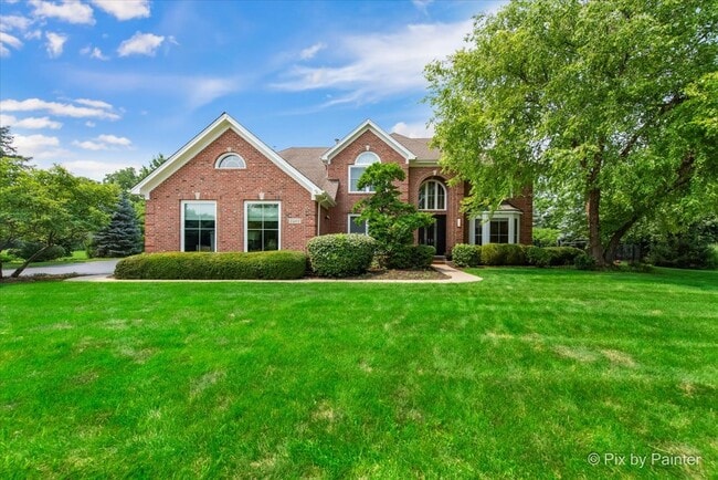 property at 3401 Greenwood Ln