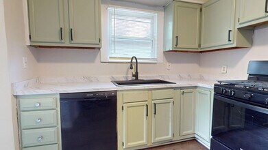 113 Osceola Dr in Pontiac, MI - Building Photo - Building Photo