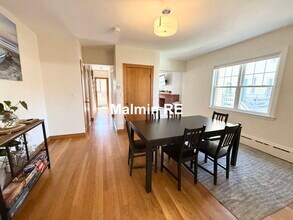920 E 4th St, Unit 1 in Boston, MA - Building Photo - Building Photo