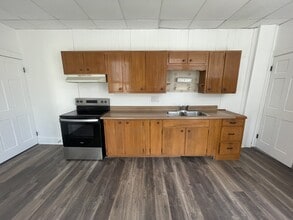 111 W Franklin St in Ephrata, PA - Building Photo - Building Photo