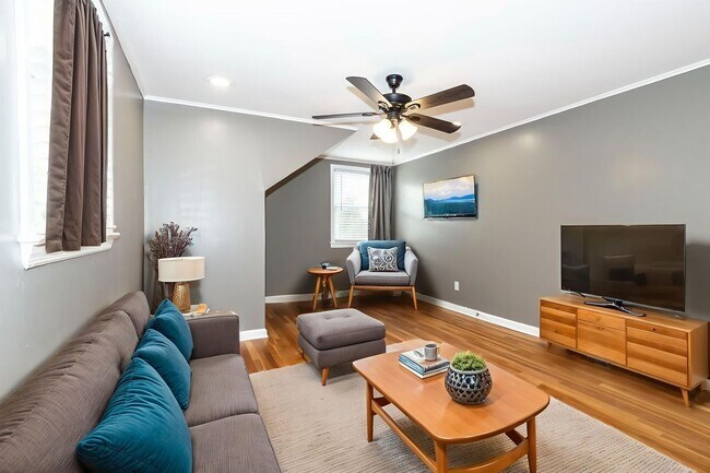 23 Gates Ave in Summit, NJ - Building Photo - Building Photo