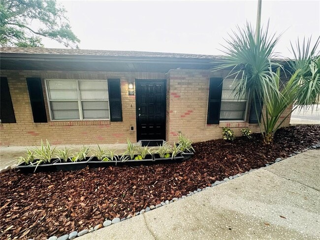 property at 101 Lake Hunter Dr