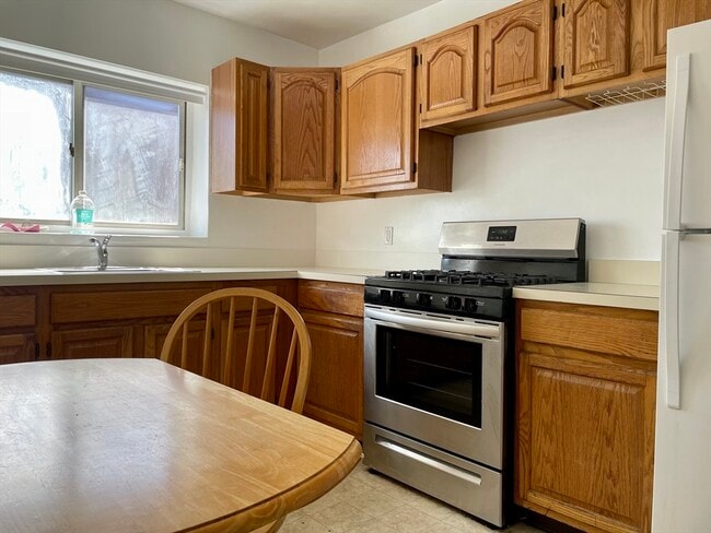 75 Euston Rd, Unit #8