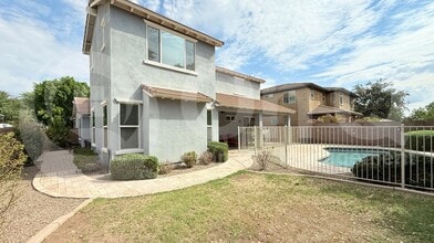 3945 E Mesquite St in Gilbert, AZ - Building Photo - Building Photo