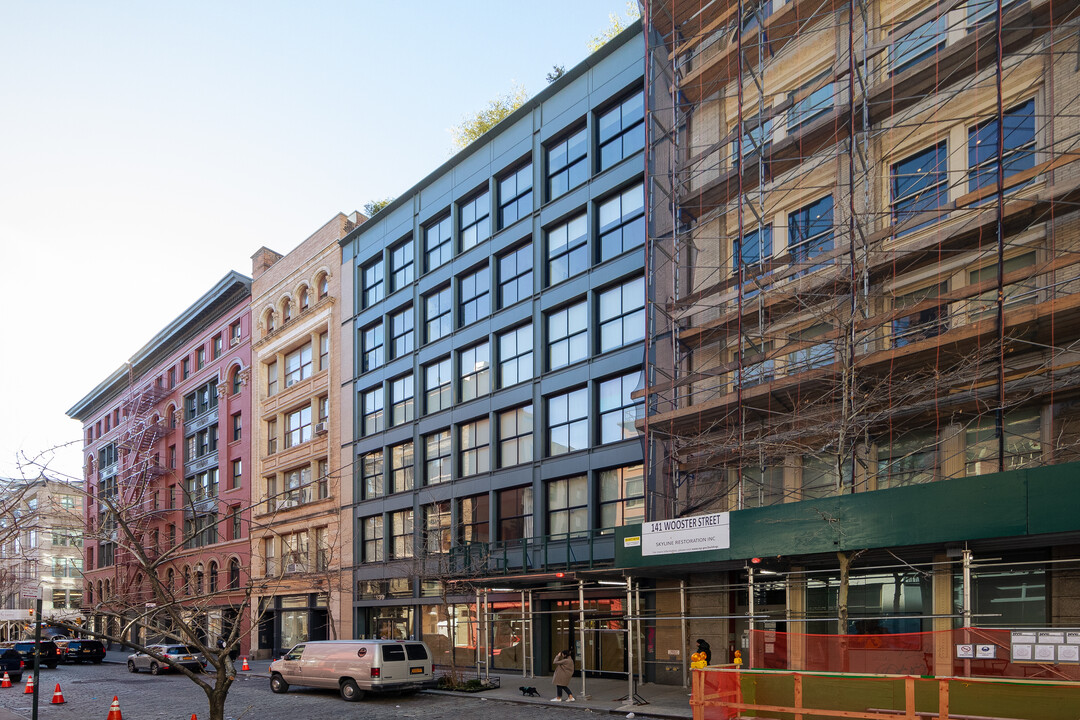 137-139 Wooster St in New York, NY - Building Photo