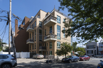 117 Kingsland Ave in Brooklyn, NY - Building Photo - Building Photo