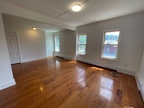129-131-131 E Quincy St in North Adams, MA - Building Photo - Building Photo