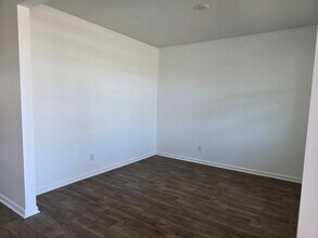 104 Decker Dr in Pooler, GA - Building Photo - Building Photo