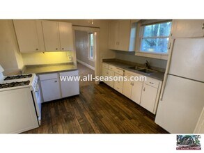 3012 W Pikes Peak Ave in Colorado Springs, CO - Building Photo - Building Photo