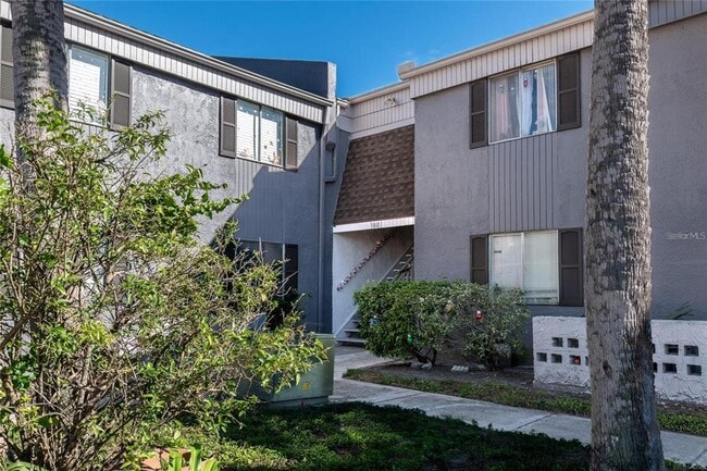 property at 3805 Cortez Cir