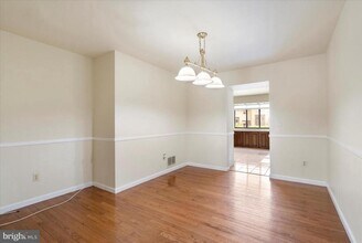416 Five Farms Ln in Timonium, MD - Building Photo - Building Photo