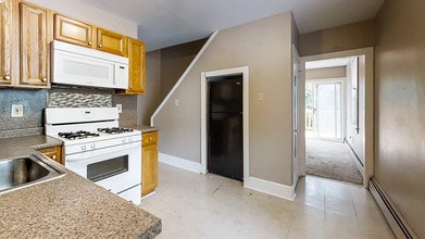 239 Vine St-Unit -4 in Delanco, NJ - Building Photo - Building Photo