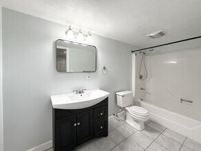 3 Freeman St in Worcester, MA - Building Photo - Building Photo