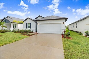 8076 Tea Olive Ter in Palmetto, FL - Building Photo