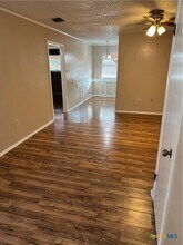 510 N Bauer St in Seguin, TX - Building Photo - Building Photo