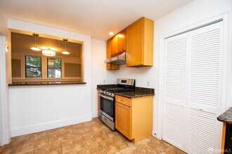 2052 Jones St in San Francisco, CA - Building Photo - Building Photo