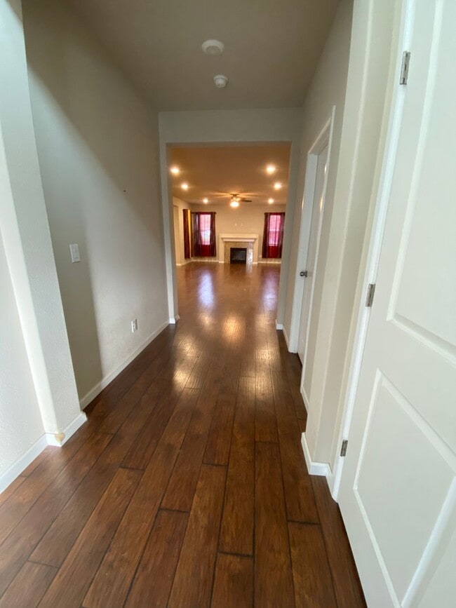 3344 Juno Ct NE in Lacey, WA - Building Photo - Building Photo