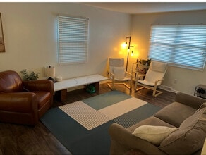 3719 Kalamazoo Ave SE in Grand Rapids, MI - Foto de edificio - Building Photo