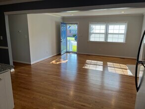 12 Fairway Ln in Newport News, VA - Building Photo - Building Photo