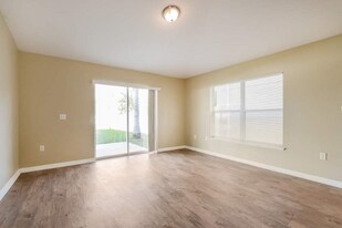 2913 Ariel Ave in Kissimmee, FL - Building Photo