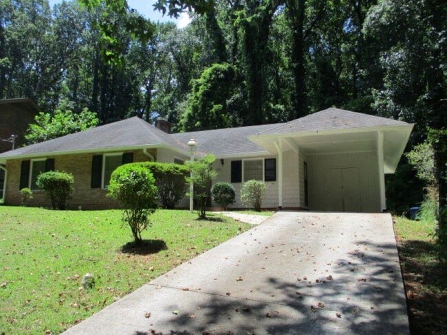 property at 2032 Rector Dr SW