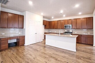 1443 Wheatley Hill Ln in Katy, TX - Building Photo - Building Photo