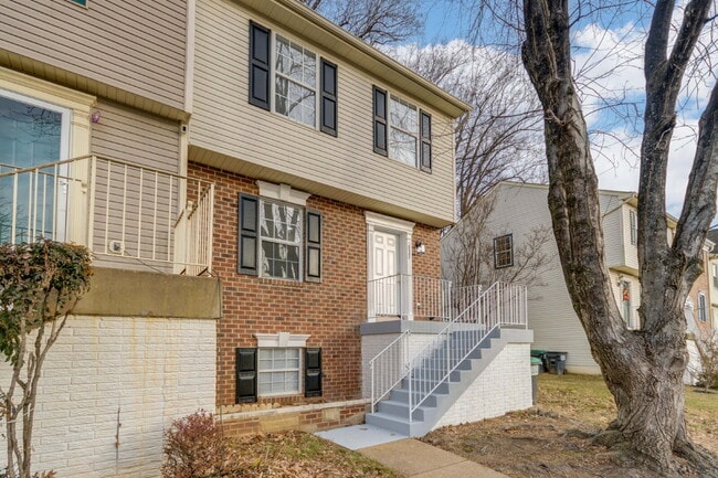 property at 313 Mews Ct