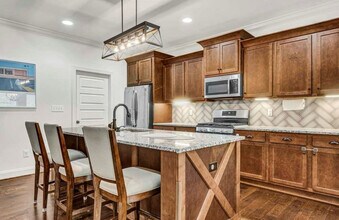 480 Ballantrae Rd in Pelham, AL - Building Photo - Building Photo