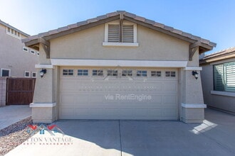 661 E Julian Dr in Gilbert, AZ - Building Photo - Building Photo