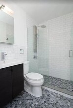133 Ludlow St in New York, NY - Building Photo - Building Photo