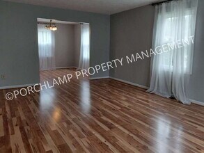 3045 Chaminade Ct SW in Grandville, MI - Building Photo - Building Photo