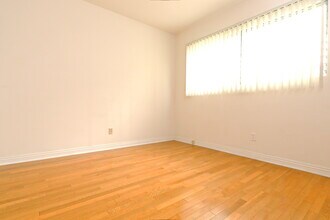 947 9th St in Santa Monica, CA - Building Photo - Building Photo