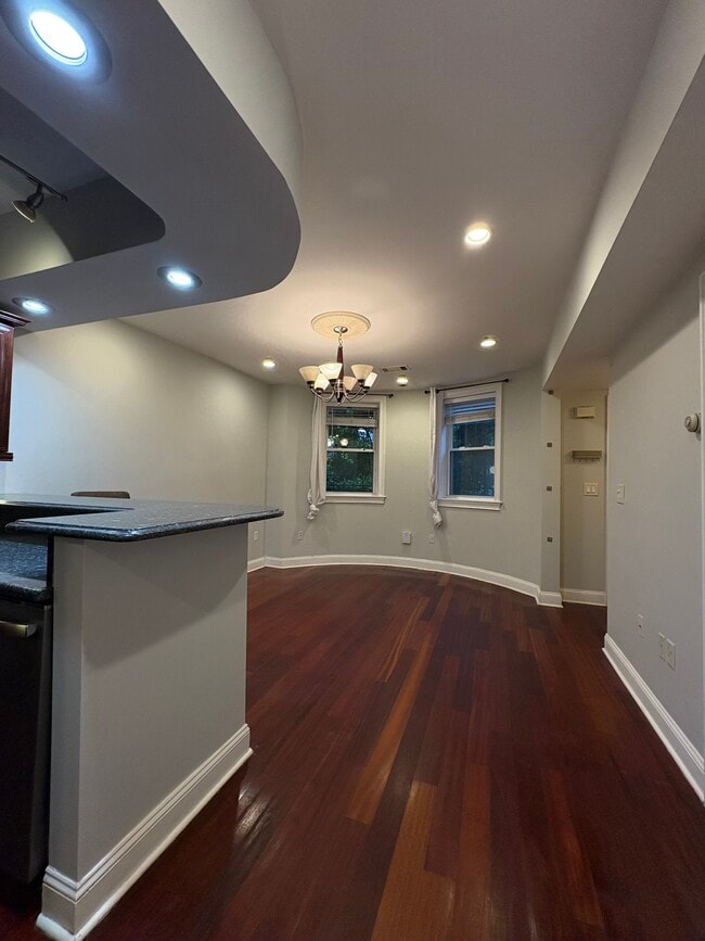 106 E Brookline St, Unit 1