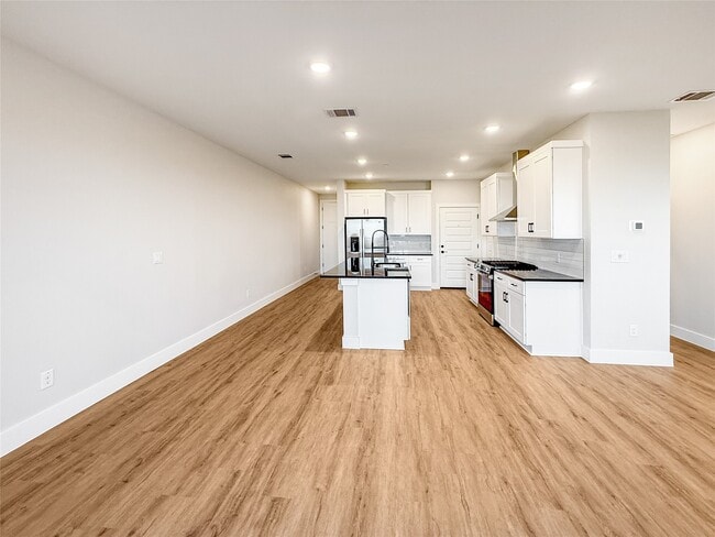 property at 5609 Mobeetie Lp