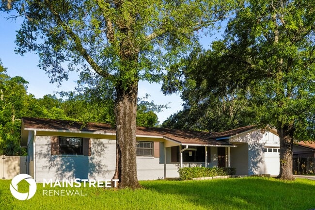 1706 Grove Park Dr in Orange Park, FL - Building Photo - Building Photo