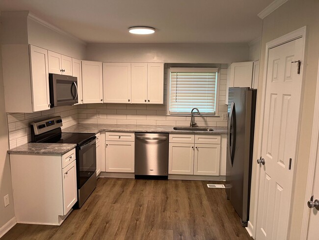 432 S Kerr Ave in Wilmington, NC - Building Photo - Building Photo