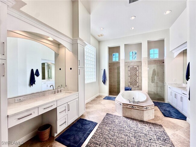 28576 Via D Arezzo Dr in Bonita Springs, FL - Building Photo - Building Photo