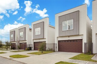 2509 Des Chaumes St in Houston, TX - Building Photo