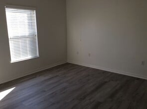 503 Cadiz Dr in Groveland, FL - Building Photo - Building Photo