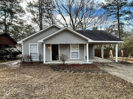 1443 Cherrie Ave in Jackson, MS - Building Photo