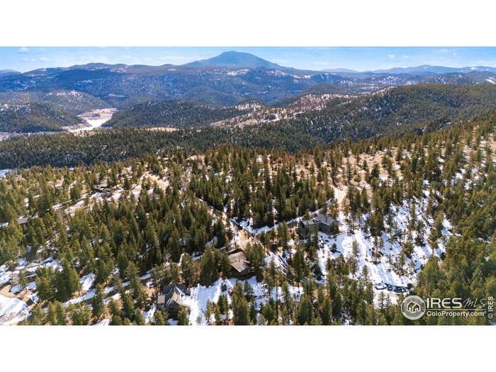 838 Lakeshore Dr in Boulder, CO - Building Photo