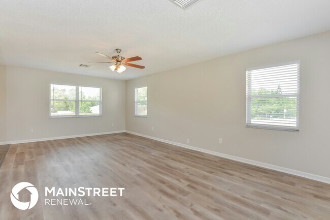 2801 Fern Ln in Deltona, FL - Building Photo - Building Photo
