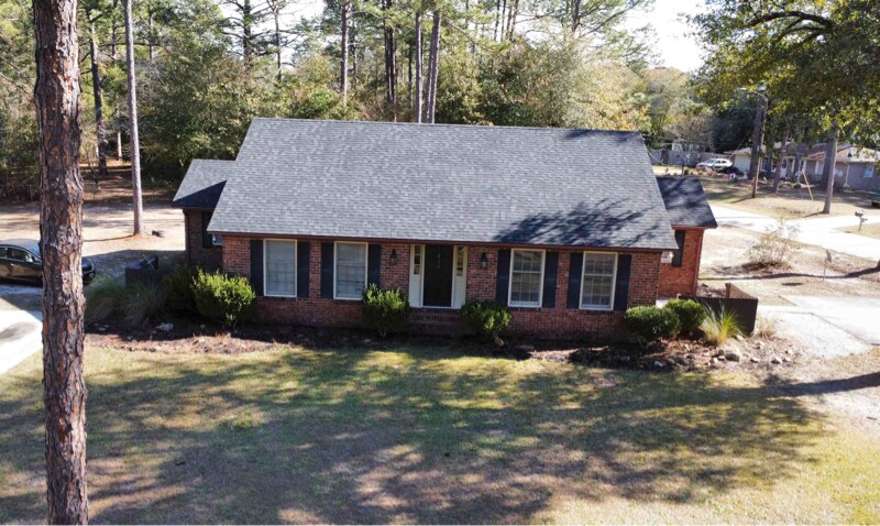 414 Zetterower Rd in Statesboro, GA - Foto de edificio