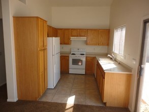 8417 W Hilton Ave in Tolleson, AZ - Building Photo - Building Photo