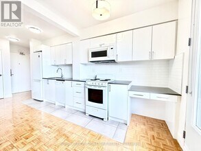 276 St George St in Toronto, ON - Building Photo - Building Photo
