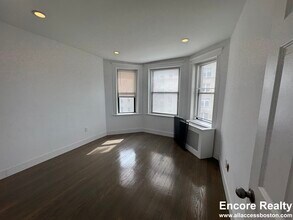 121 Jersey St, Unit 11-20 in Boston, MA - Building Photo - Building Photo